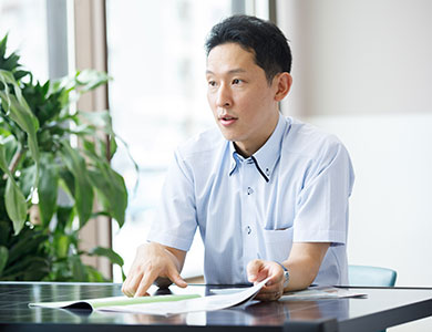 営業部長 松井浩紀