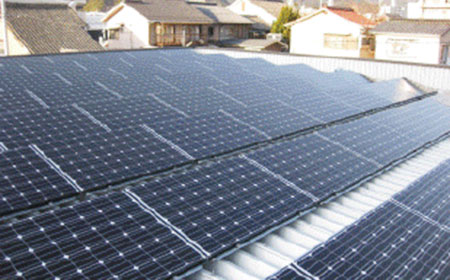 西岡会計事務所様　山口市旭通り（長州産業太陽光　15Kw／折半屋根）